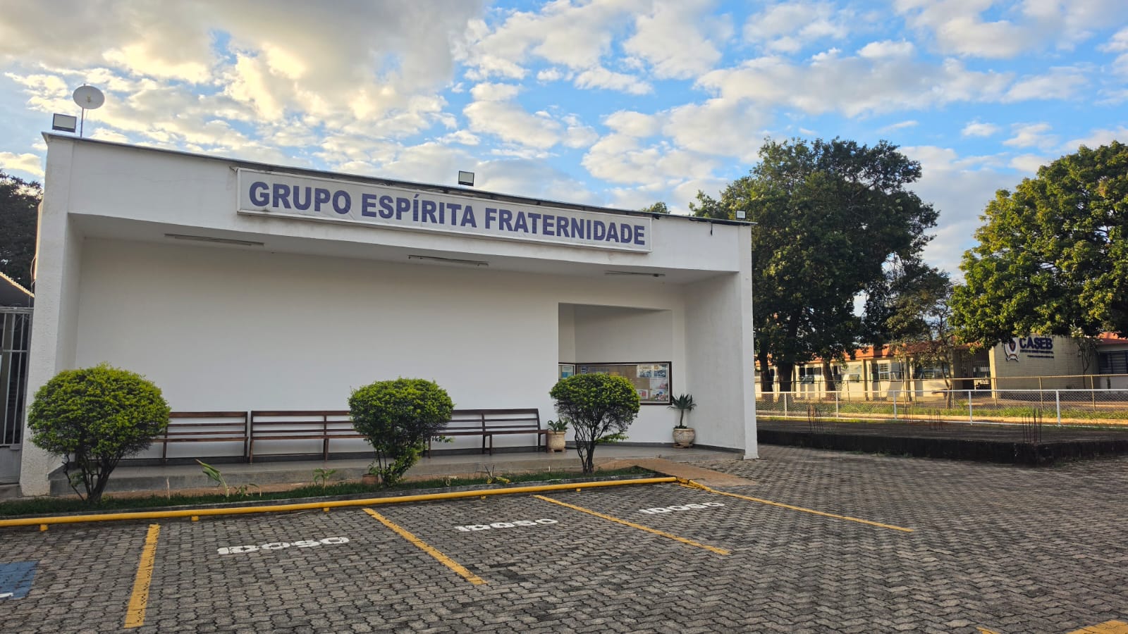 Fachada da sede do Grupo Educacional e Assistencial Espírita Fraternidade (GEAEF)